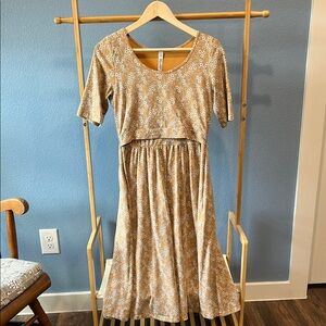 Latched Mama Classic Cotton Dress in Mellow Garden SMALL EUC
